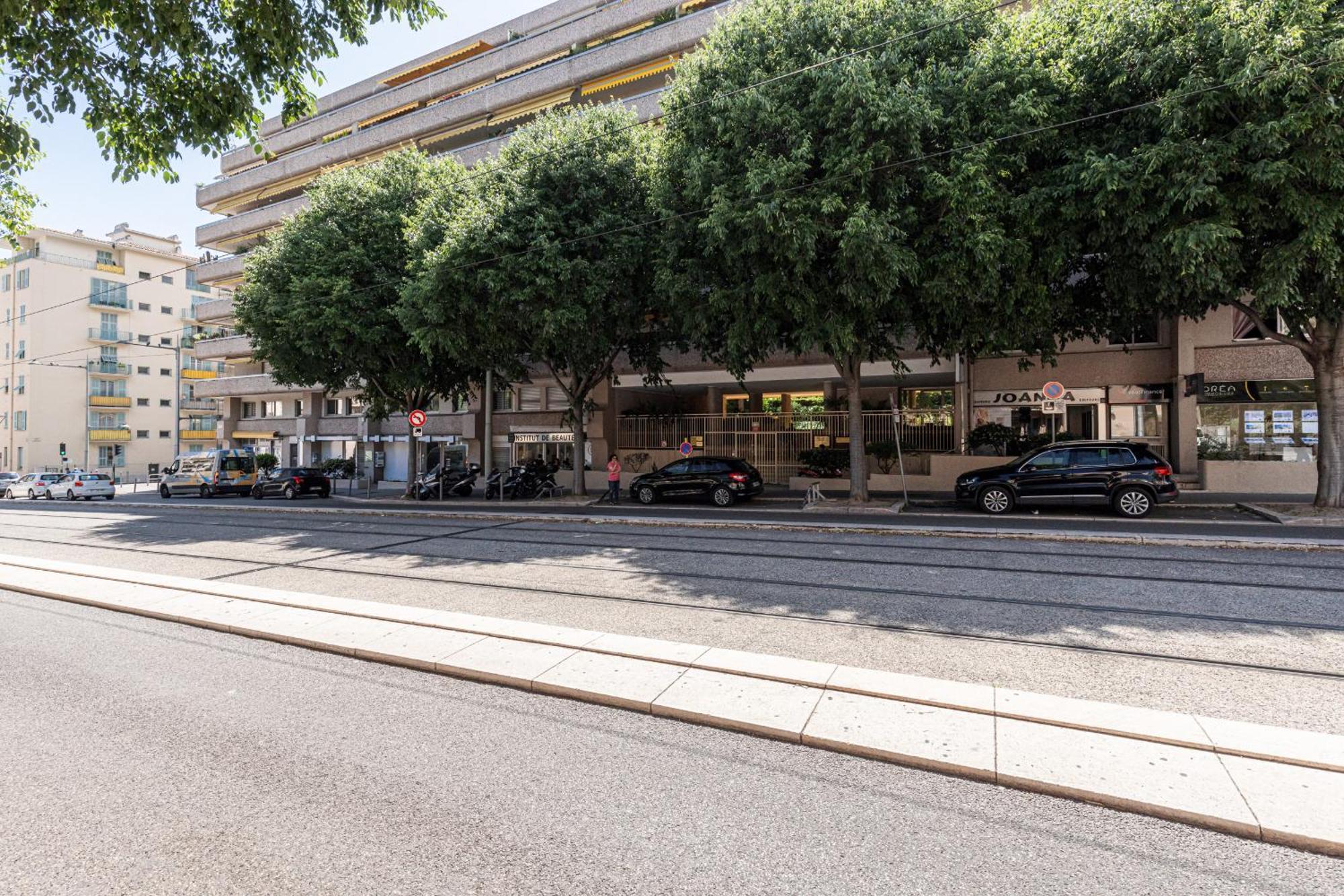 1 Bdr Large Terrace Appartamento Nizza